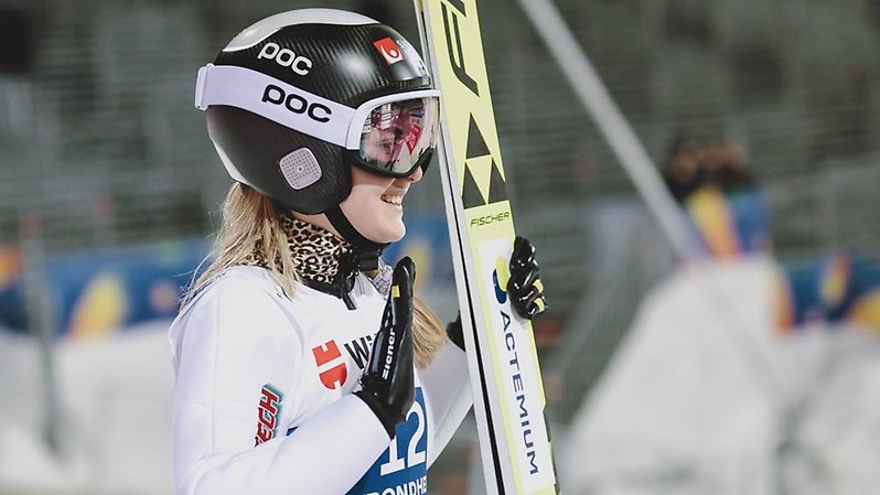 Frida Westman under VM i Trondheim. Foto: skijumping.pl.